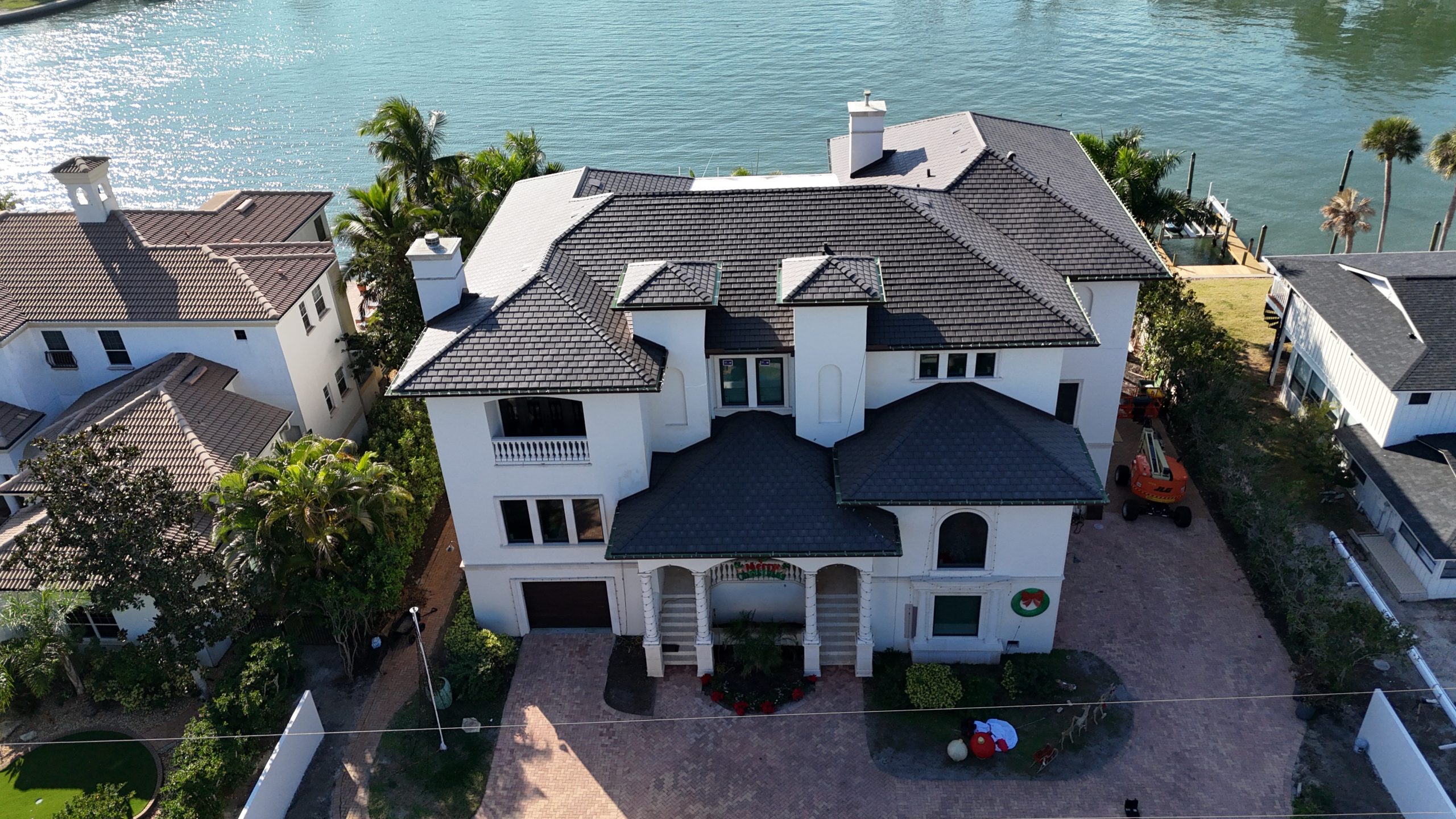 Enviroslate Charcoal Grey on Florida home